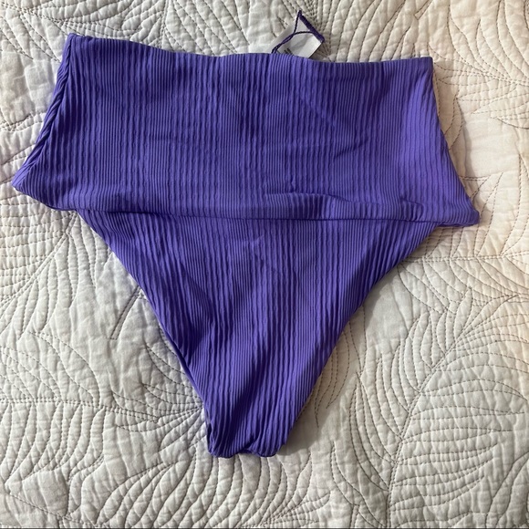 L*Space Purple Eco Chic Repreve Desi Bikini Bottom Size SML and MED avail - Picture 2 of 8